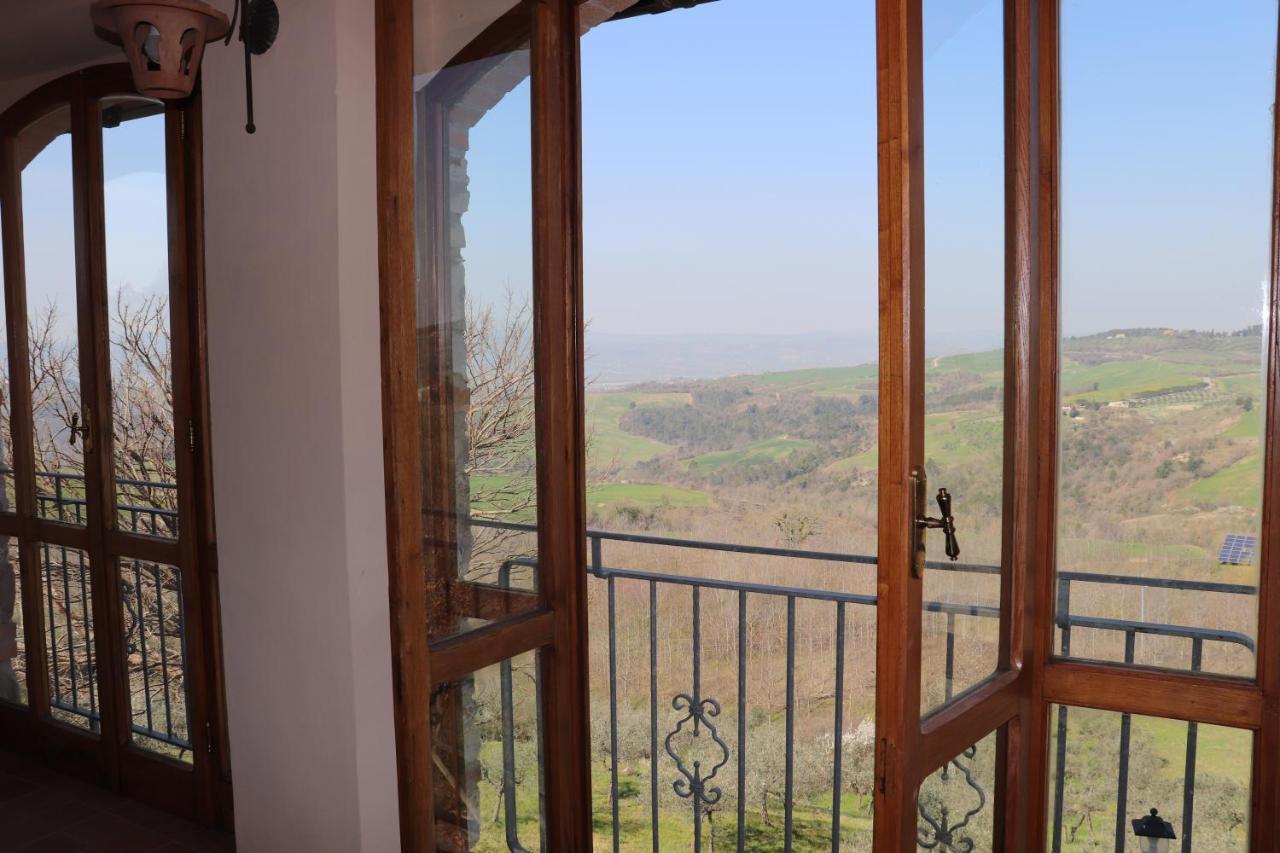 B&B Casale Roshlee Gualdo Cattaneo Exteriér fotografie